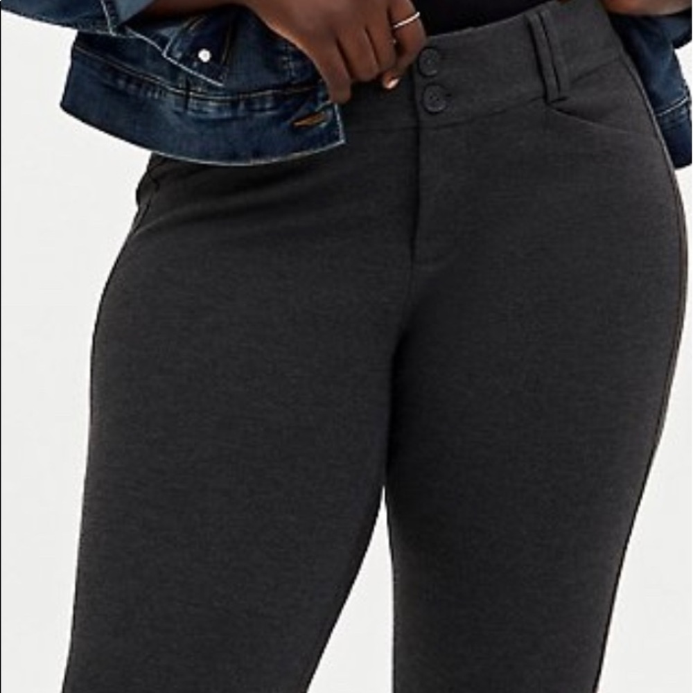 Torrid pants sz22 short studio by torrid